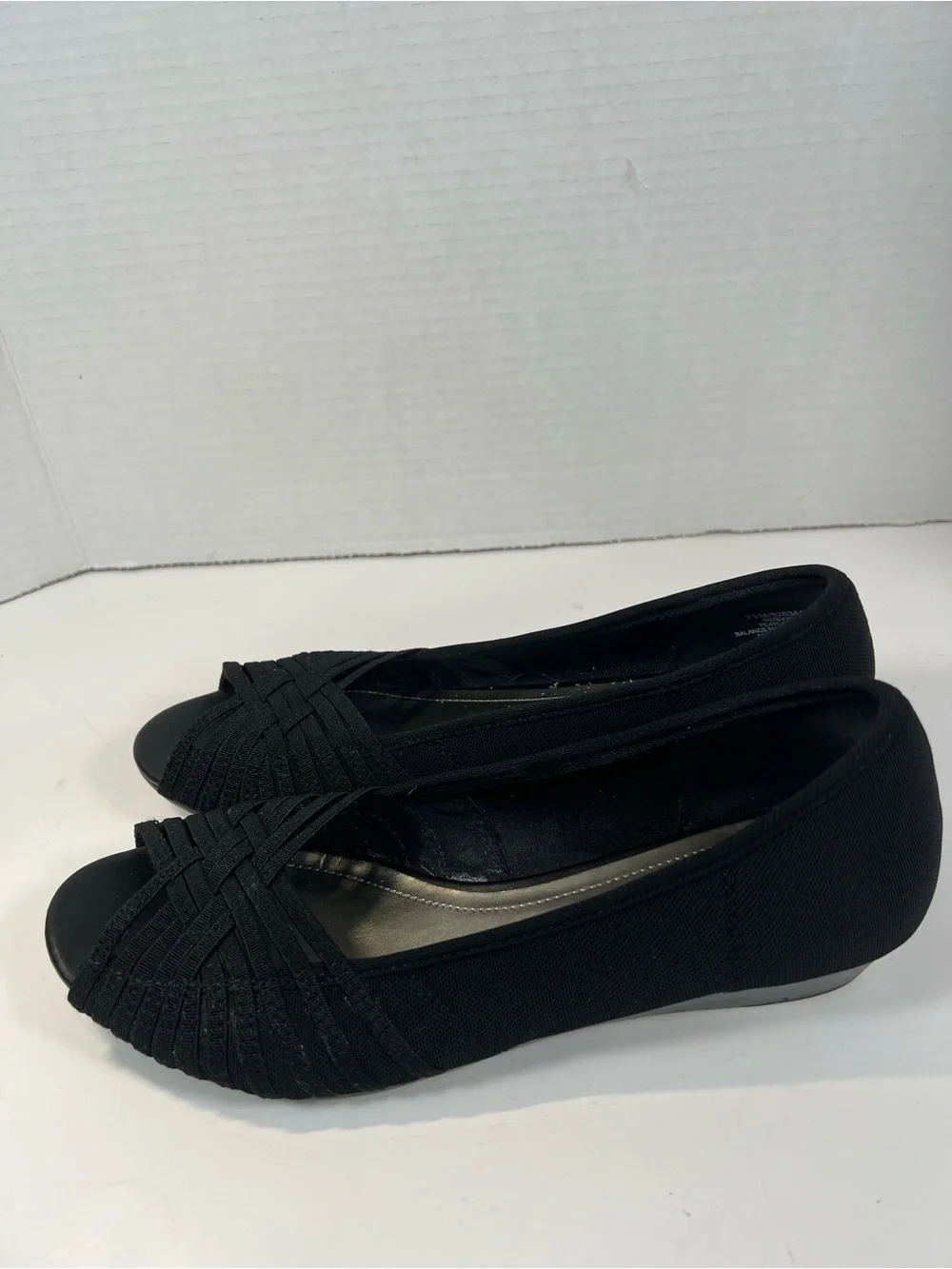 IMPO Stretch Riswel Black Woven Peep Toe Wedge Pumps Women’s 7.5M